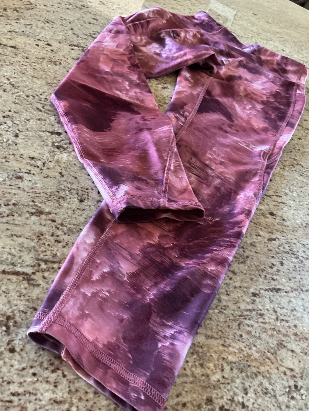 Marika Leggings in Multiple Shades of Pink